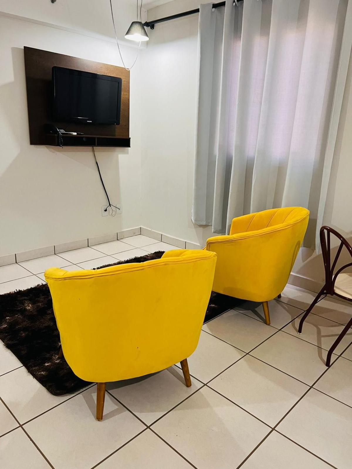 Saint James Palace Hotel Lencois Paulista Esterno foto